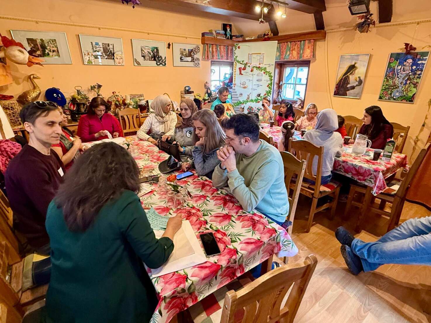 Welcome! Stammtisch Märchenhaus NB